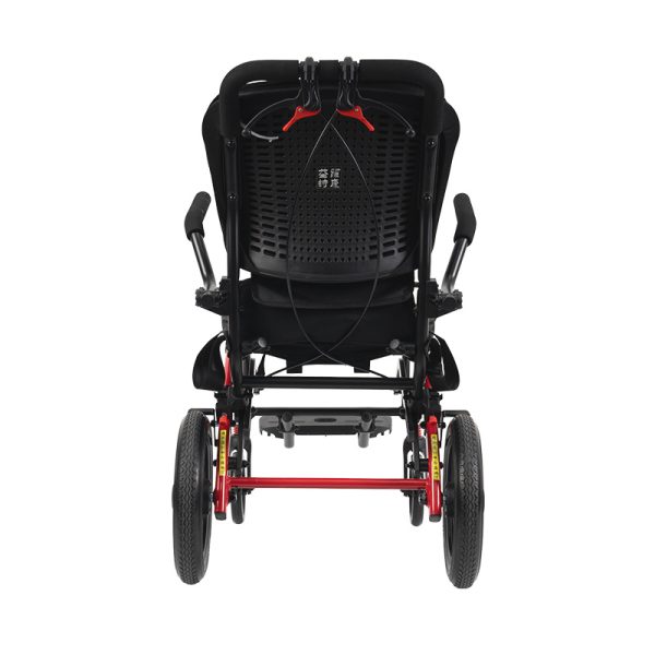 Silla de ruedas manual ligera de aluminio con estructura plegable y asa de viaje
