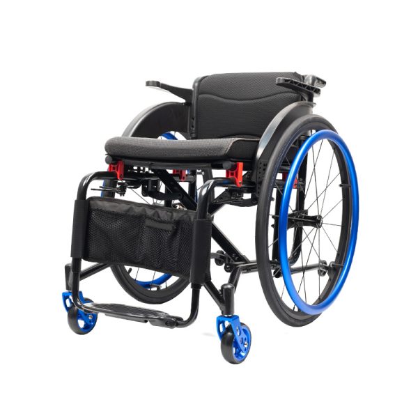 05 Silla de ruedas deportiva ligera de aluminio YSM2115 con respaldo tipo mariposa.